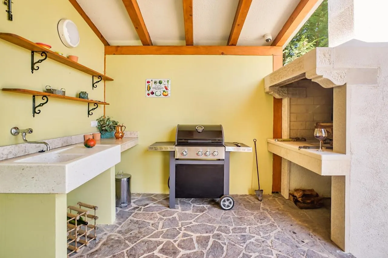 Villa Zminj 1404 Tomisici Croazia