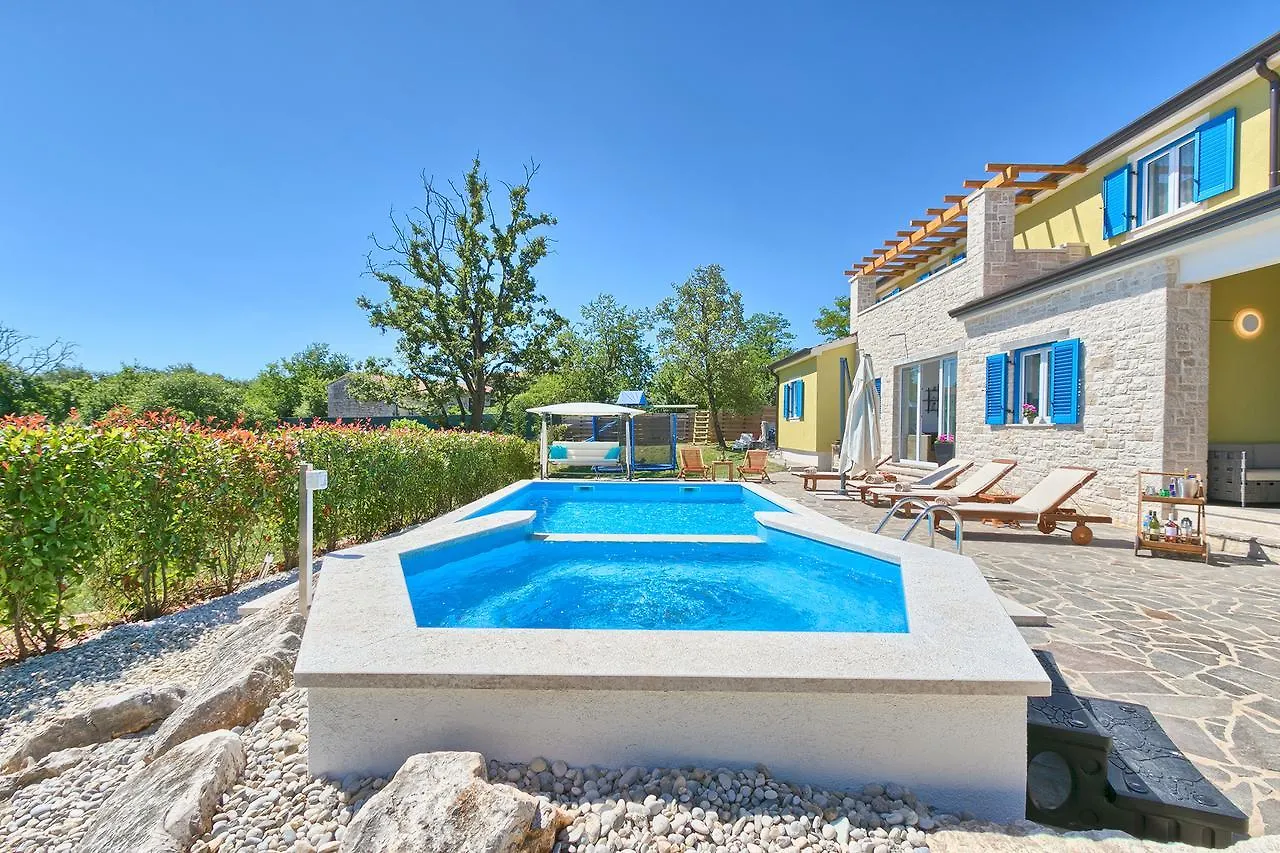 Villa Zminj 1404 Tomisici
