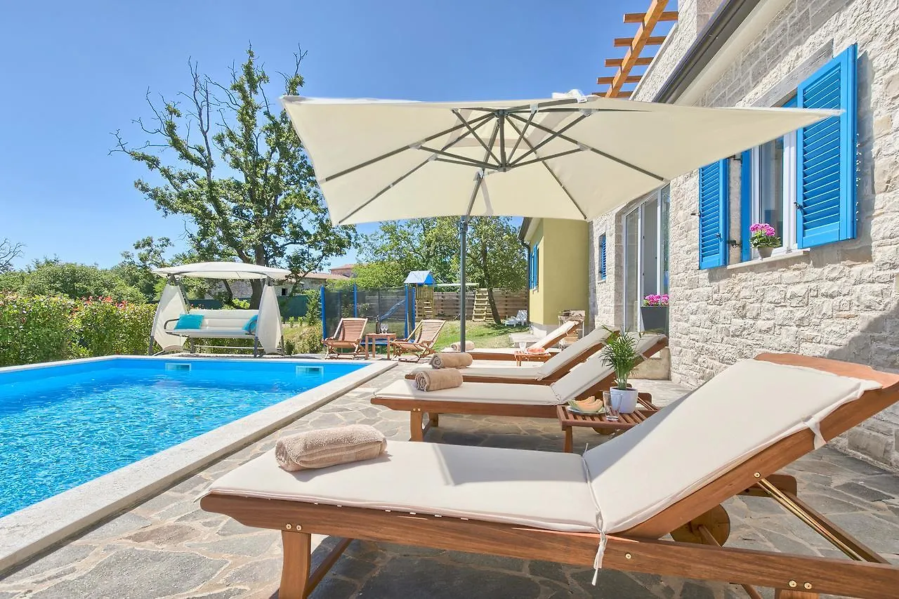 Villa Zminj 1404 Tomisici